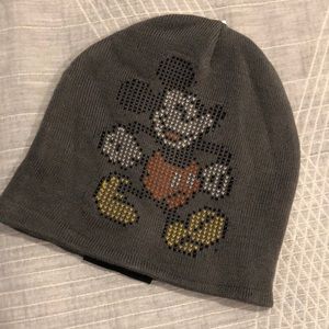 Disney Mickey Mouse youth winter hat